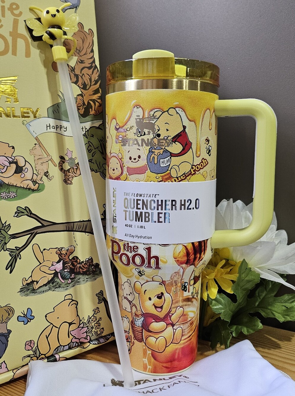 Stanley 40oz Quencher tumbler
